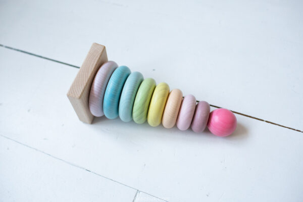 4389162723_detskaya-igrushka-piramida Детская игрушка. Пирамида крашеная. Экопродукт. 8.5х21см