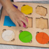 Деревяні пазли вкладищі для наймолодших. Геометричні фігури. 25х25см
