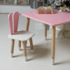 Рожевий прямокутний стіл і стільчик дитячий зайка з білим сидінням. Рожевий дитячий столик