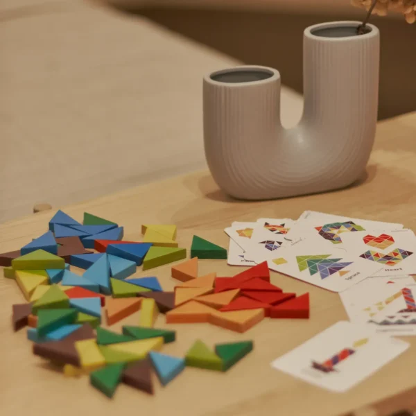 Трикутна мозаїка з дерева для дітей 64 ел. 3 Трикутна мозаїка з дерева для дітей 64 ел. 3