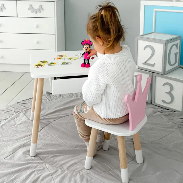 2Дитячий столик білий і стільчик корона біло-рожевий. Столик із шухлядою для олівців і розмальовок 56787