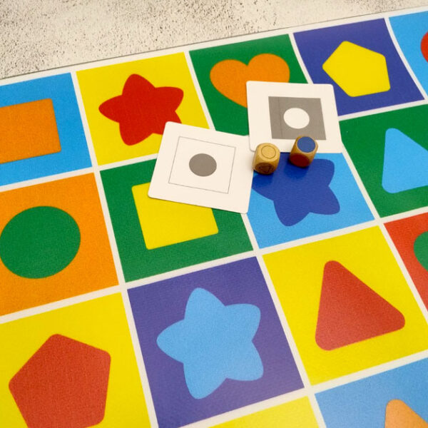 нейротренажер Нейротренажер За трьома ознаками — килимок, кубики, картки