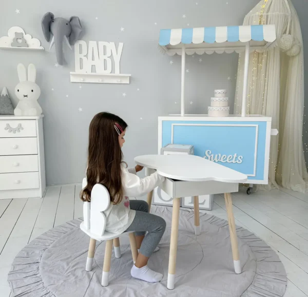 Хмаринка стіл з нішею та стілець метелик білі